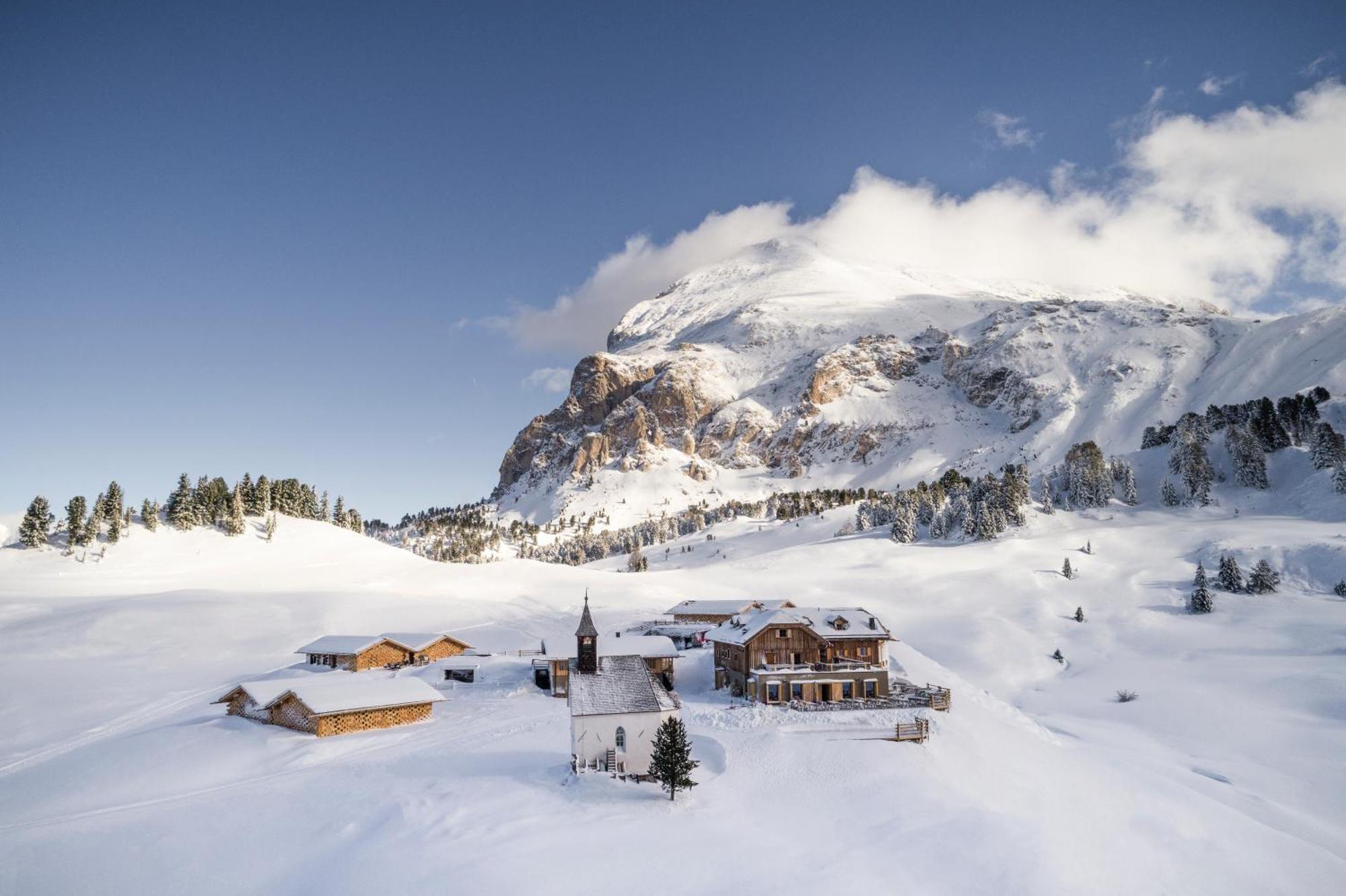 Zallinger Dolomites อัลเป ดิ ซิวซี ภายนอก รูปภาพ